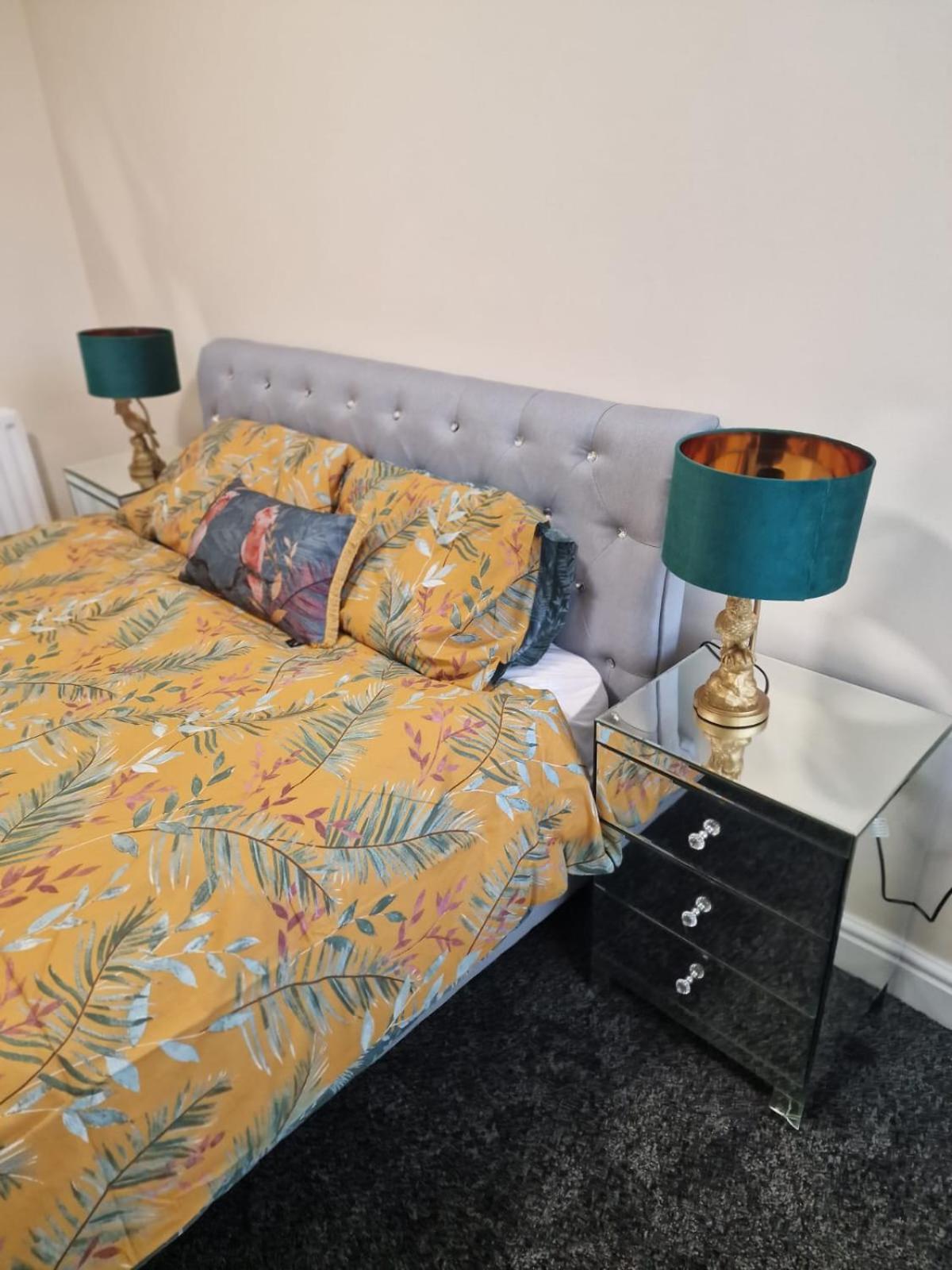 Levy Nook 3 Apartment Darlington  Luaran gambar